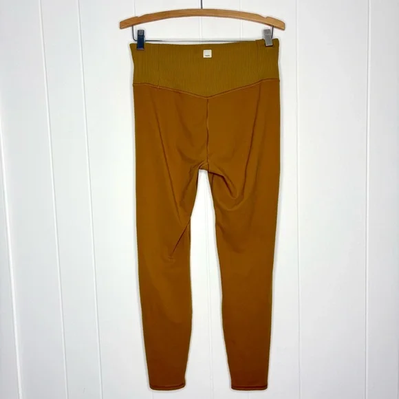 Vuori Rib Studio Legging in Dark Golden Yellow Workout Running Women’s Large - Picture 3 of 7